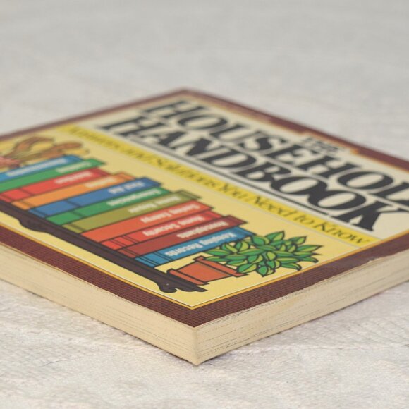 The Household Handbook Reference Housekeeping Diet Cook Book Housewarming 1981 - Picture 13 of 14